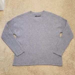 🎉 *flawless* J Brand "Tiffany" CASHMERE ribbed Sweater 🎉